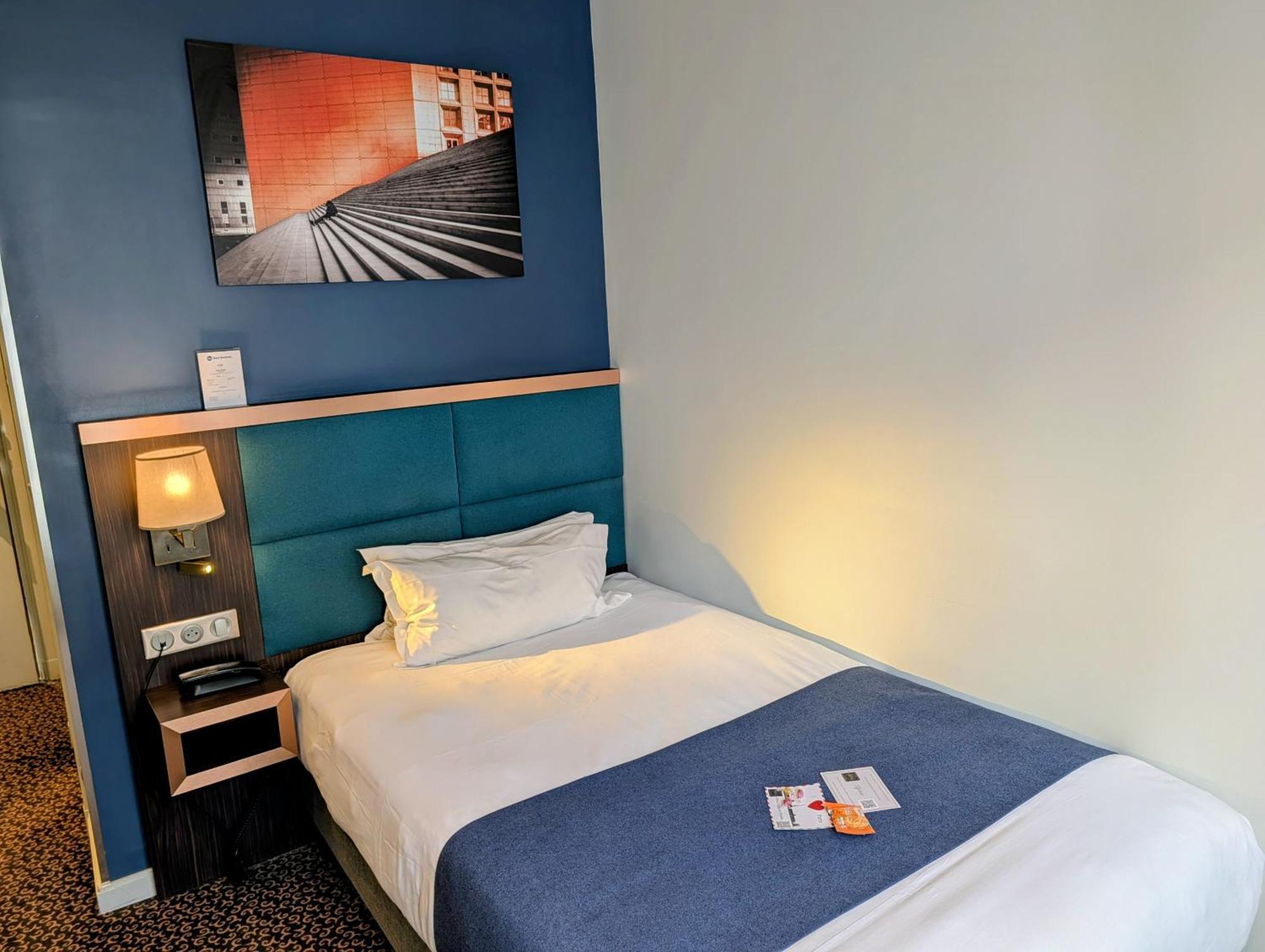 Western Empire Elysees 3* Paris