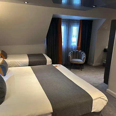 Western Empire Elysees Hotel 3*