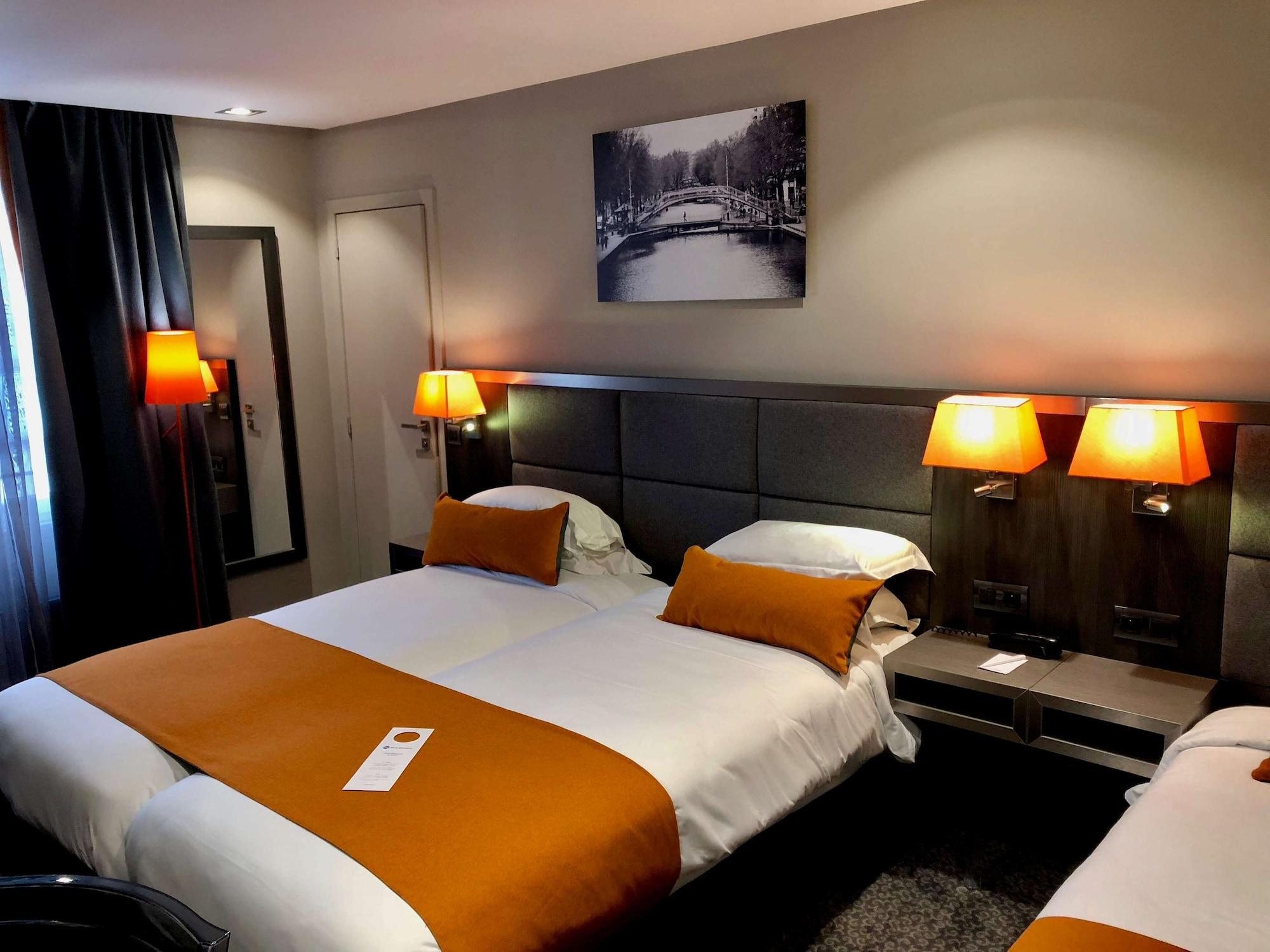 Western Empire Elysees 3* Parigi