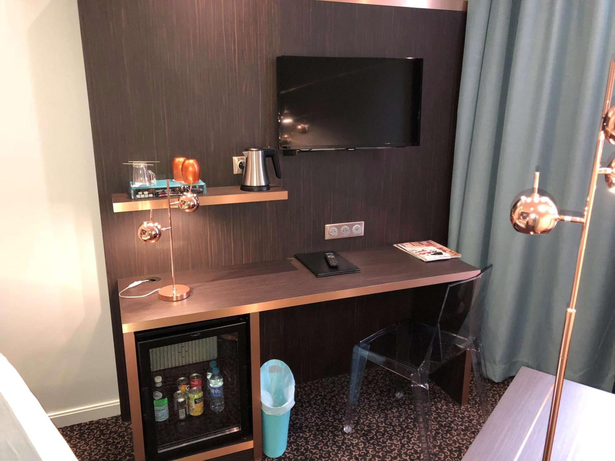 Western Empire Elysees