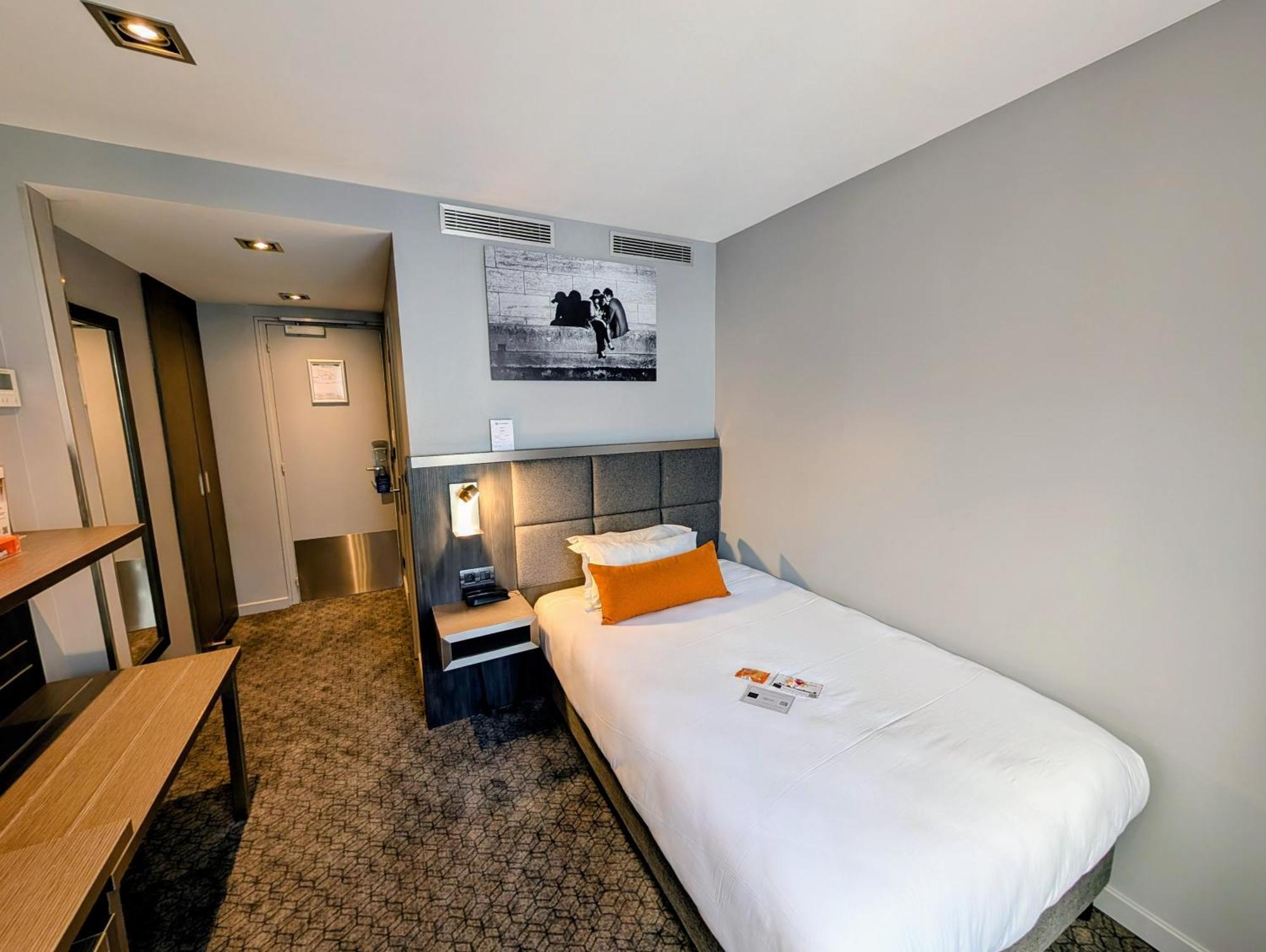 Western Empire Elysees Hotel Parigi